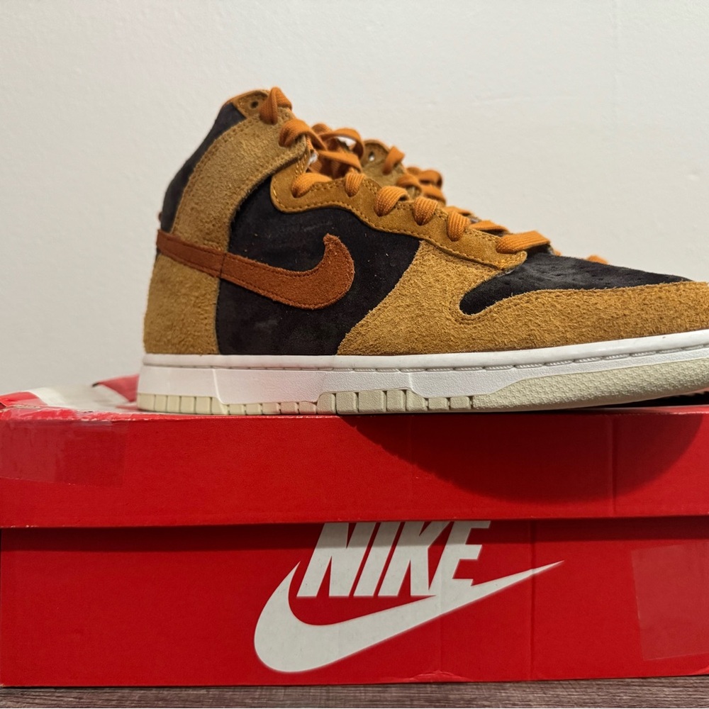 Nike Dunk Hi Retro Premium Men’s Size 8.5